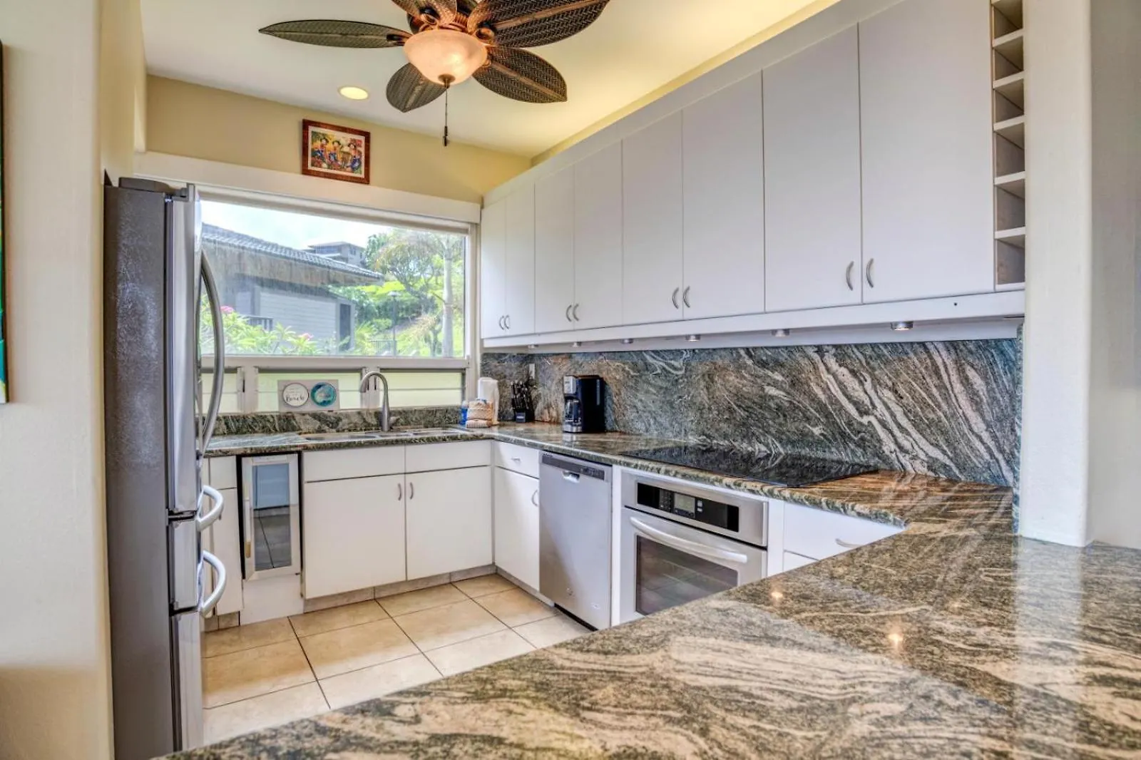 Kbm Resorts Spacious 5-Bedroom Kapalua Bay Collection Multi Unit Listing Ocean Views 3 Free Rental Cars Kbv-14G415B316G4